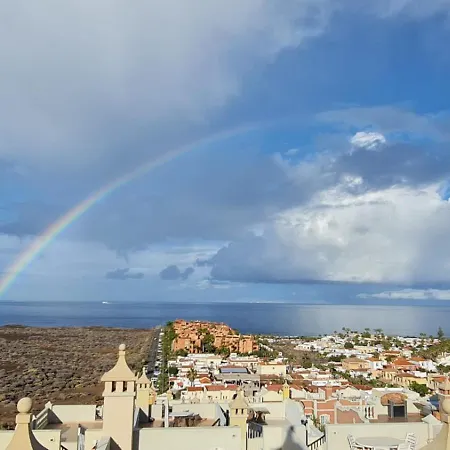 Apartment View Of Paradise *